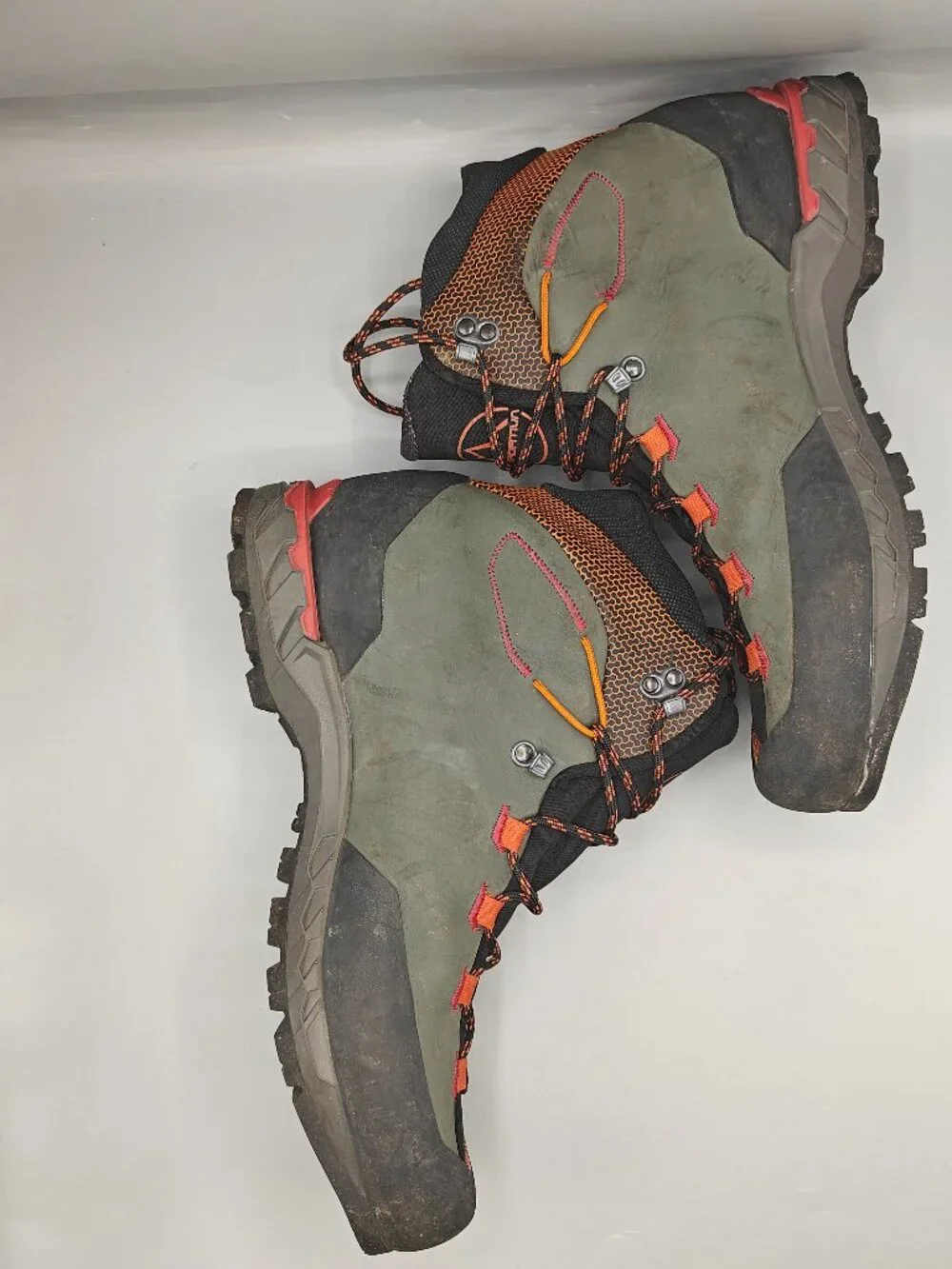 La Sportiva Trango Tech Leather GTX Men's Size 13.5 Boots, Carbon (no insole)